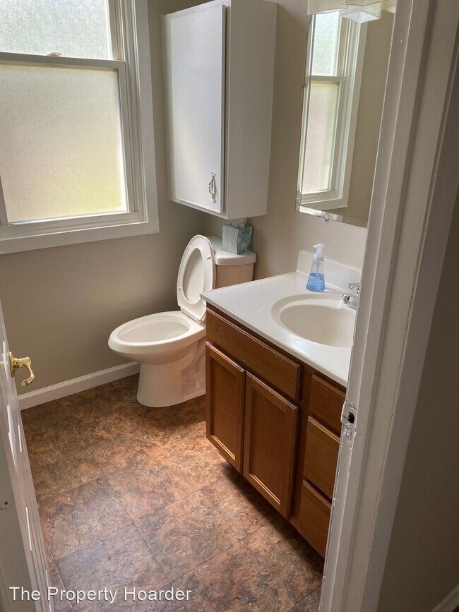 Foto del edificio - 2 br, 1 bath House - 127 East Holden Avenue