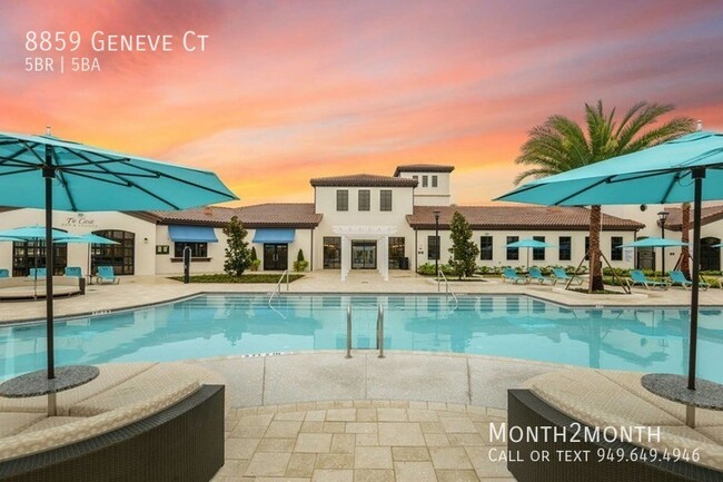 Building Photo - Spacious Townhouse with Private Pool