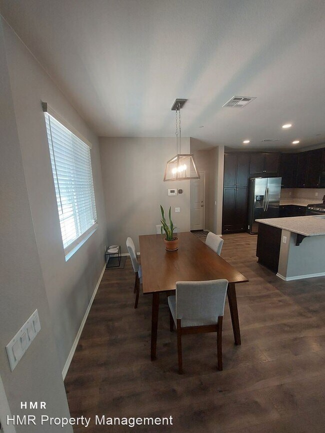 Foto del edificio - 3 br, 3 bath House - 28386 Wild Rose Ln.