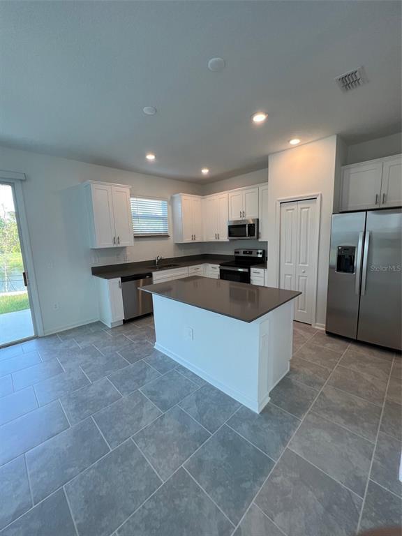 Foto del edificio - 7489 Stone Crk Trl