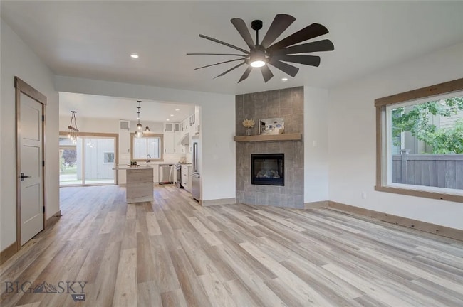 Building Photo - 4559 Alexander St