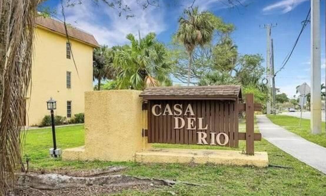 Foto principal - 480 NW 20th St