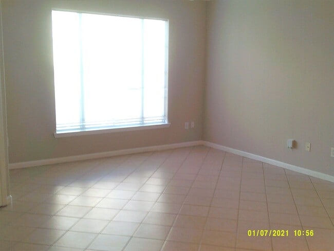 Building Photo - 8290 Gate Pkwy W