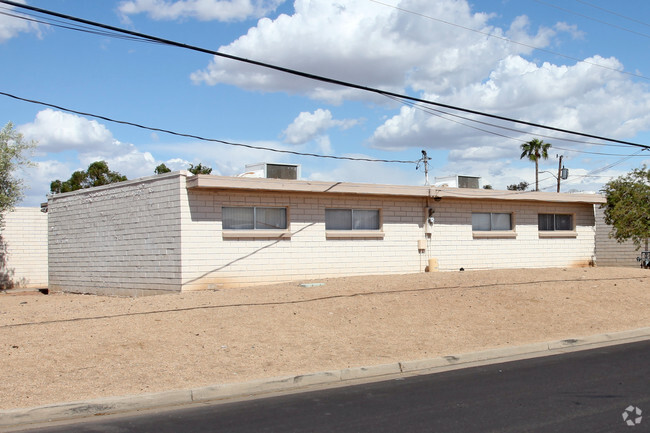 Foto del edificio - Parkside Palms Apartments