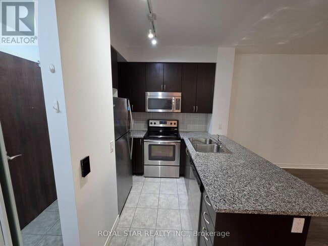 Building Photo - 339 Rathburn Rd W