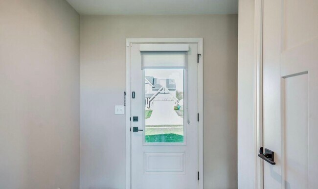 Foto del edificio - 15911 Long Meadow Way