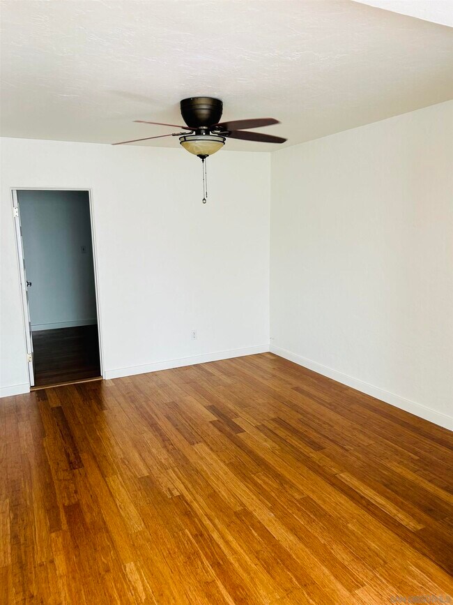 Foto del edificio - 1221 Gertrude St