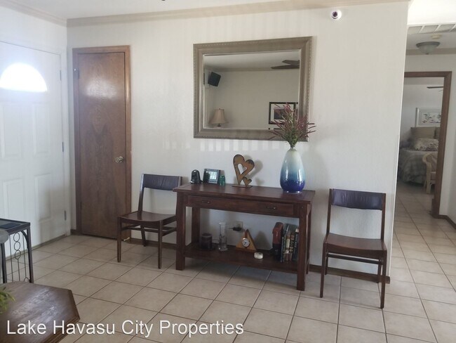 Foto del edificio - 2 br, 2 bath House - 725 Mohican Dr
