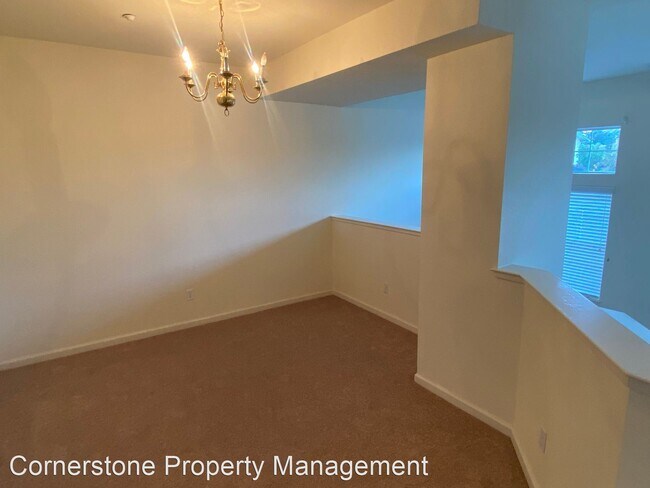 Building Photo - 3 br, 2.5 bath House - 573 Blackwood Terrace