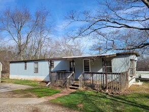 Building Photo - 43 Georgetown Dr