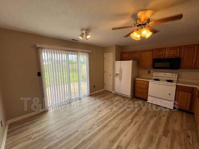 Building Photo - 509 Yorktown Ln