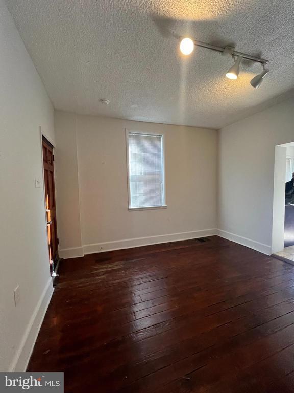 Primary Photo - 814 Gaul St