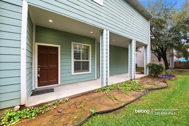 Building Photo - 2631 Shady Acres Ct