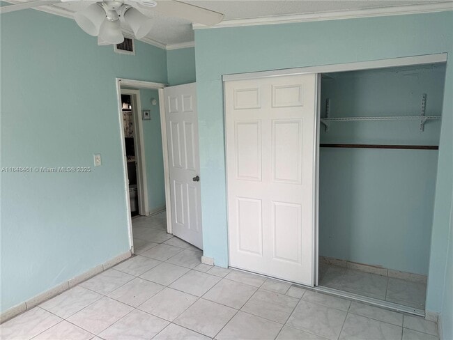 Foto del edificio - 2130 Rutland St