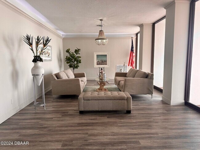 Foto del edificio - 2828 N Atlantic Ave
