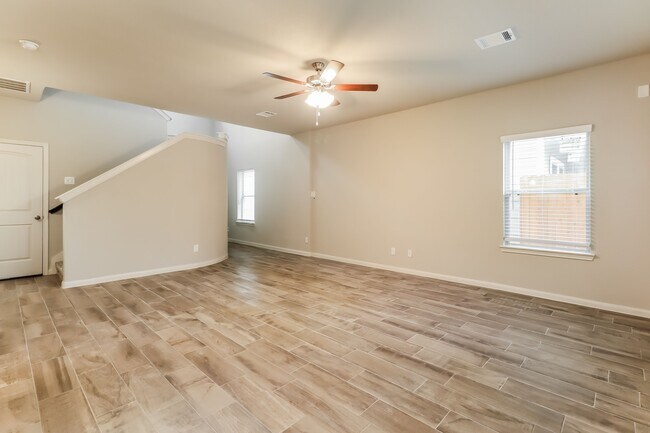 Building Photo - 7911 Fijian Cypress Dr