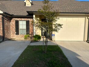 Building Photo - 14248 Woodtrace Ct