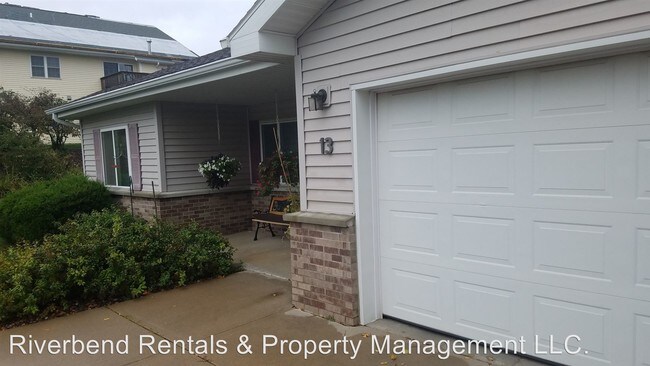 Building Photo - 4385 Fireclay Ct