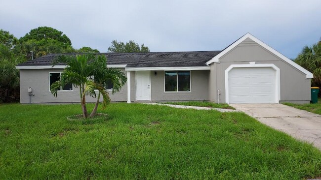 Building Photo - 18018 Avonsdale Cir