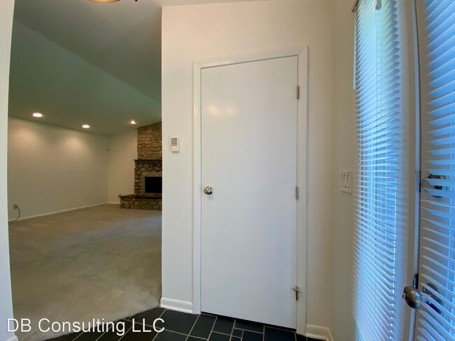 Building Photo - 2 br, 1 bath House - 11931 Snider Rd