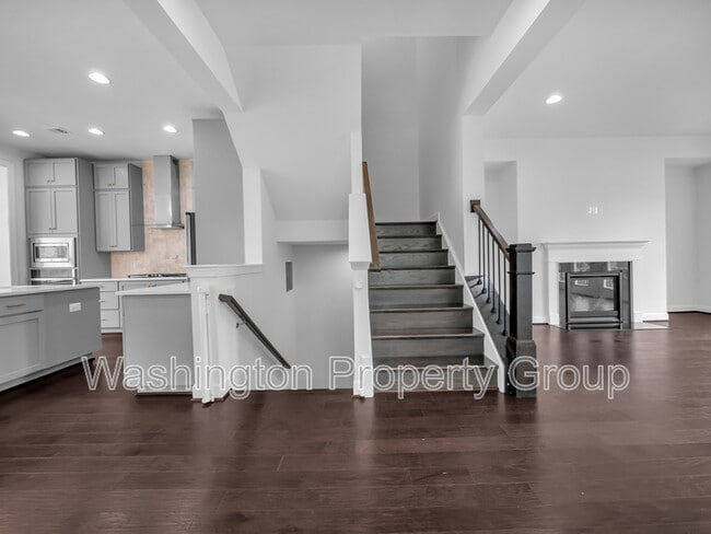 Photo - 42281 Impervious Terrace Townhome