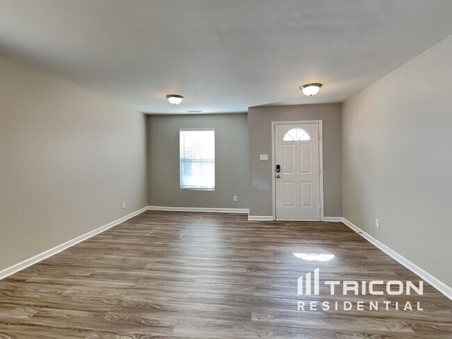 Building Photo - 122 Kingsgate Ct