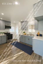 Building Photo - 815 23rd St