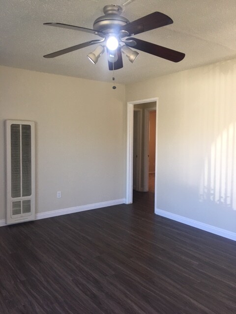 Building Photo - 10791 Los Alamitos Blvd