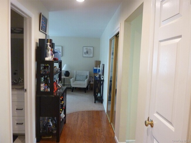 Foto del edificio - 143 Parkside Dr