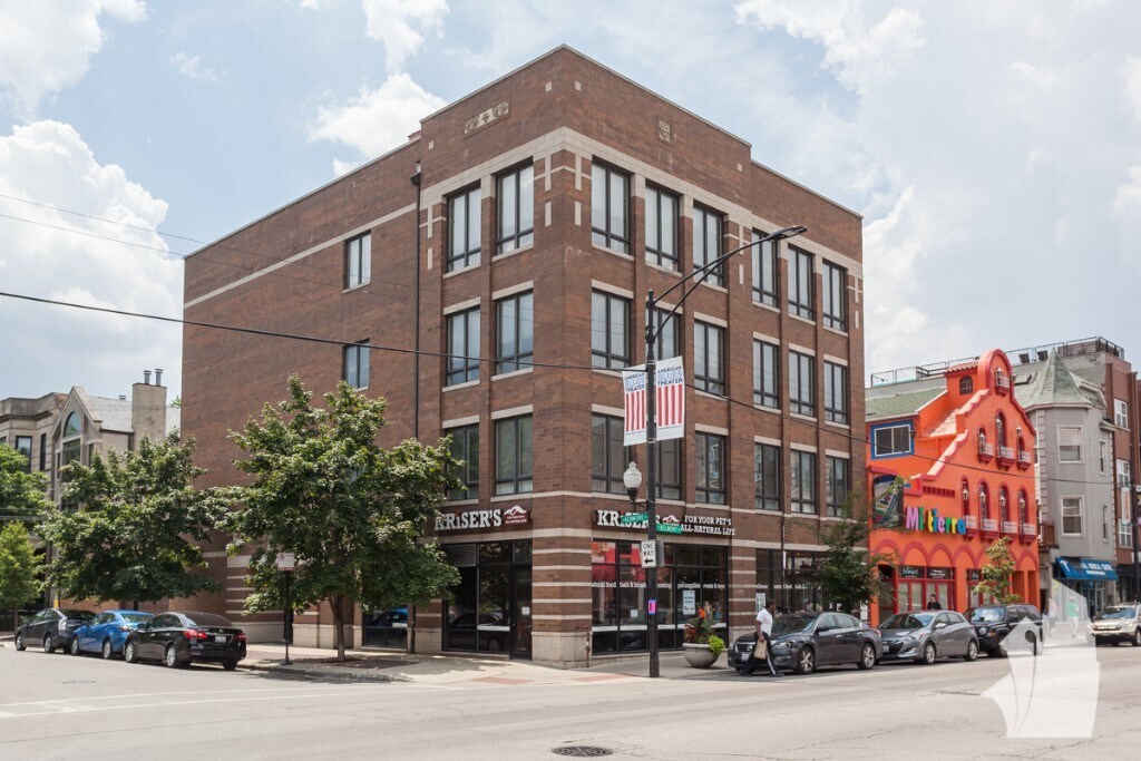 Primary Photo - 1025 W Belmont Ave