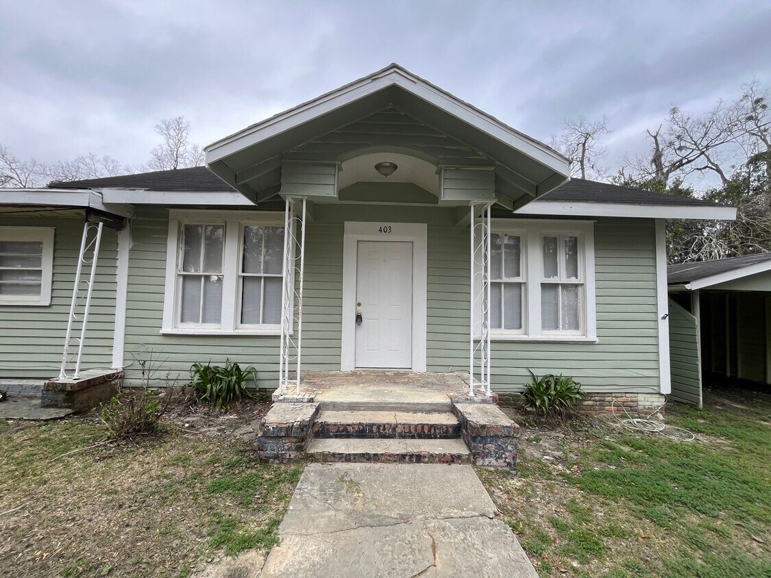 Primary Photo - 403 N. Warren Street, Quitman, 3BR/1BA