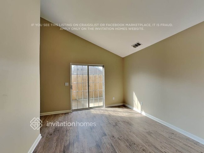 Building Photo - 214 Parkridge Dr