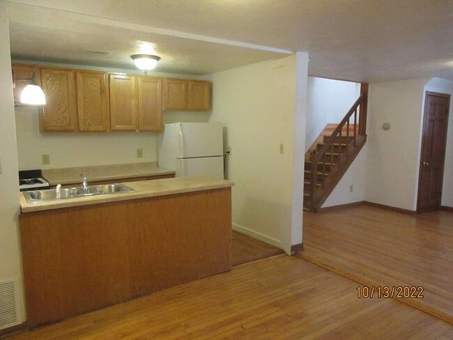 Building Photo - 2443 N Pierce St