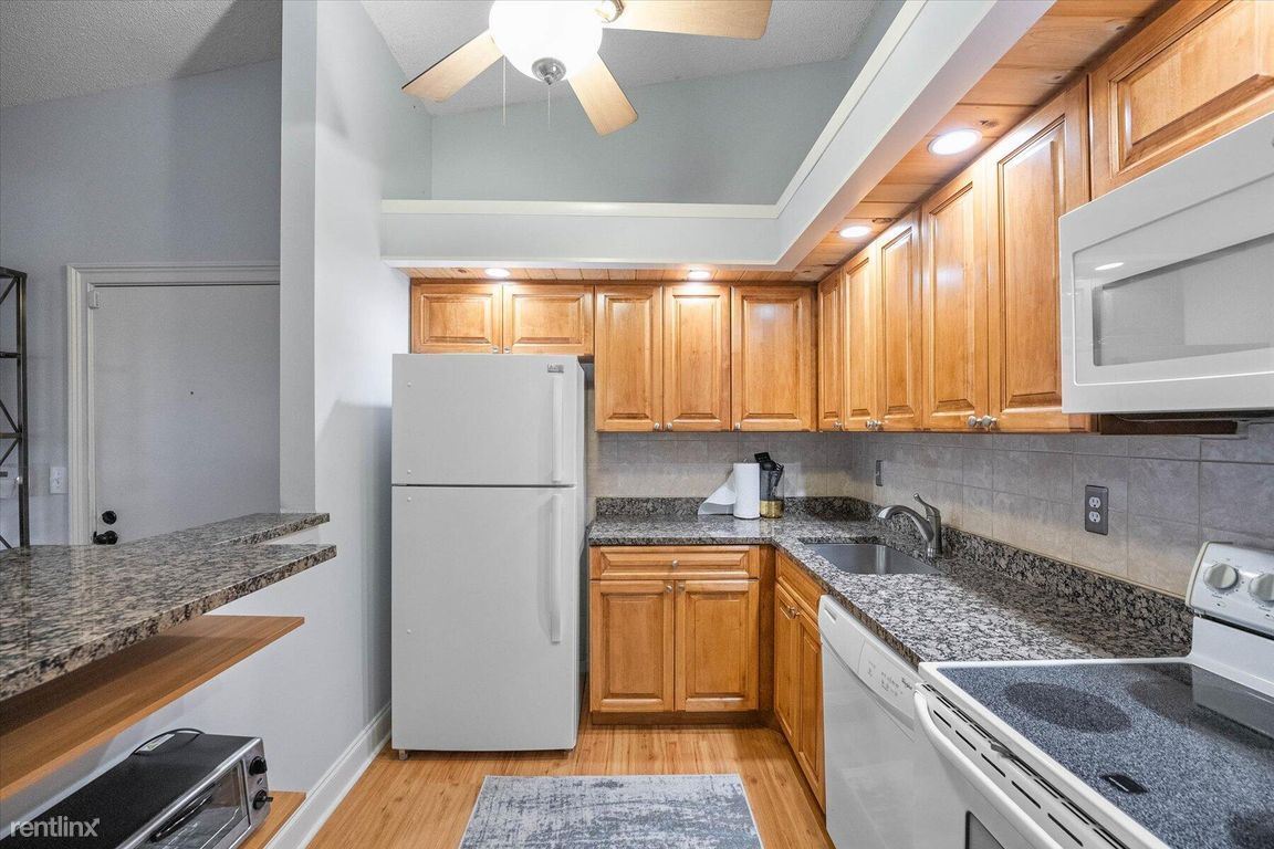 Foto principal - 2 br, 2 bath House - 1102 Duncan Cir Apt 202