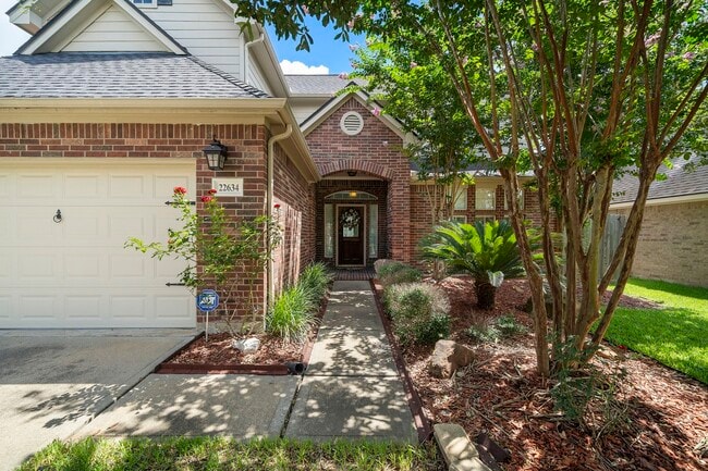 Foto del edificio - 22634 Cascade Springs Dr