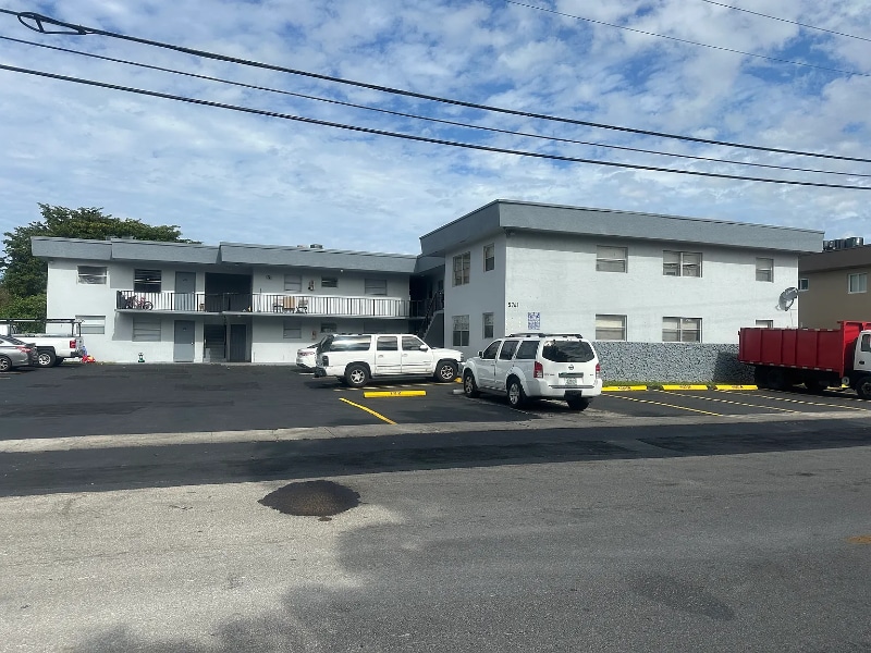 Photo - 5741 SW 36th Ct (Davie, FL)