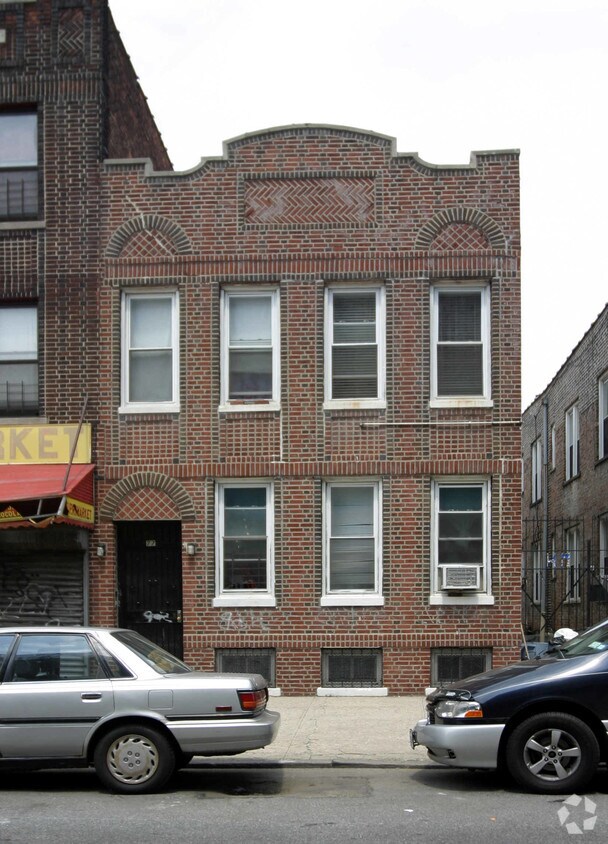77 Riverdale Ave, Brooklyn, NY 11212 Apartments in Brooklyn, NY
