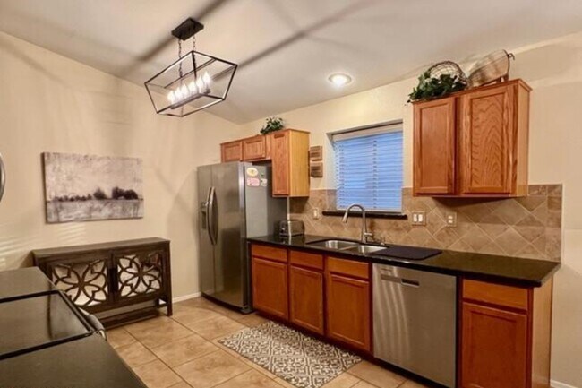 Foto del edificio - 21624 N 46th Pl