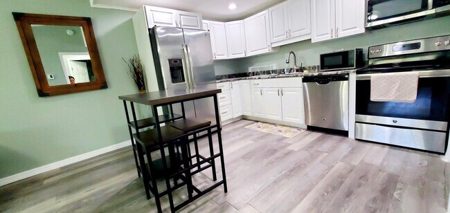 Foto del edificio - 530 7th Pl