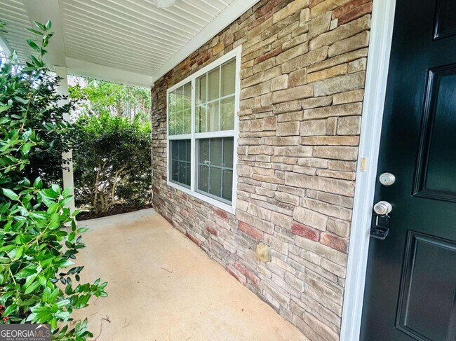 Foto del edificio - 2920 Centerglen Ln