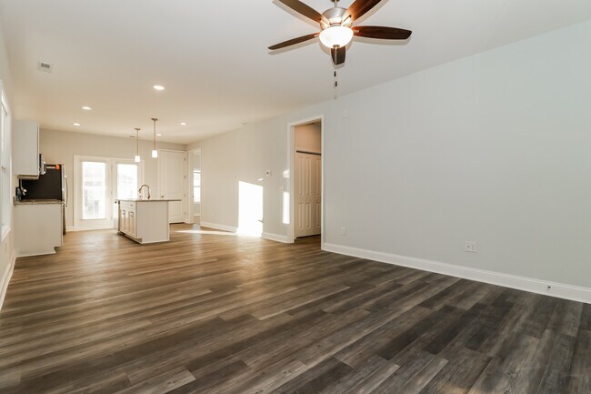 Building Photo - 59 Highland Forest Cir Unit 2, Shallotte, NC