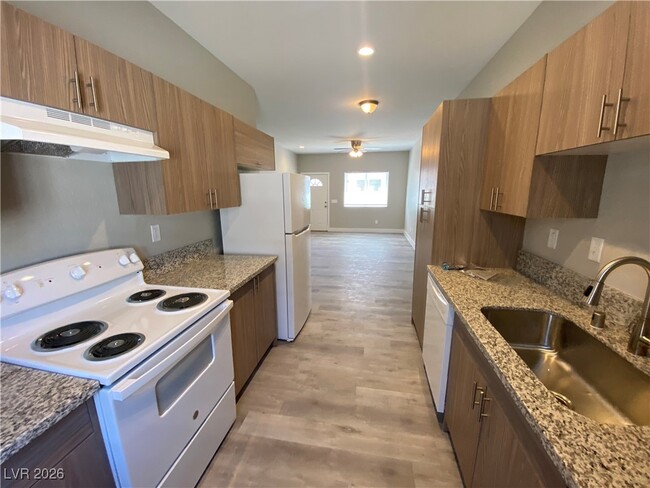 Building Photo - 1390 Ogallala St