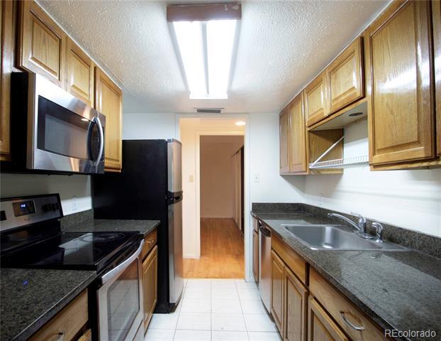 Foto del edificio - 9725 E Harvard Ave