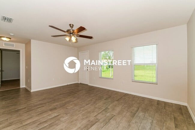 Building Photo - 4 Bedroom Pet-Friendly Home in Cape Coral,...