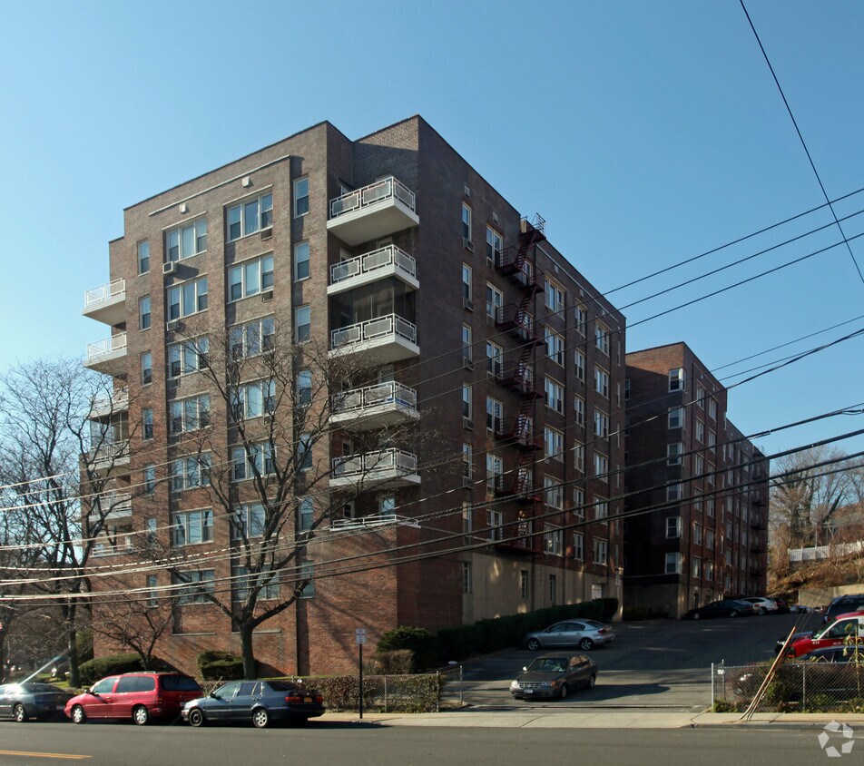 333 Bronx River Rd, Yonkers, NY 10704 Apartments in Yonkers, NY