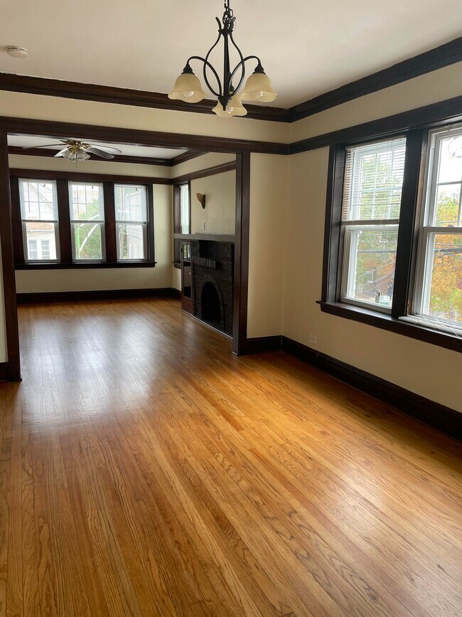 Building Photo - 2414 N Monticello Ave