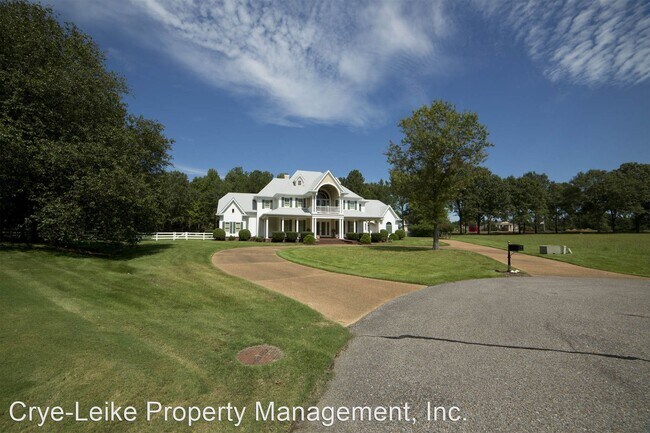 Building Photo - 5 br, 4.5 bath House - 9300 Hill Creek Cv
