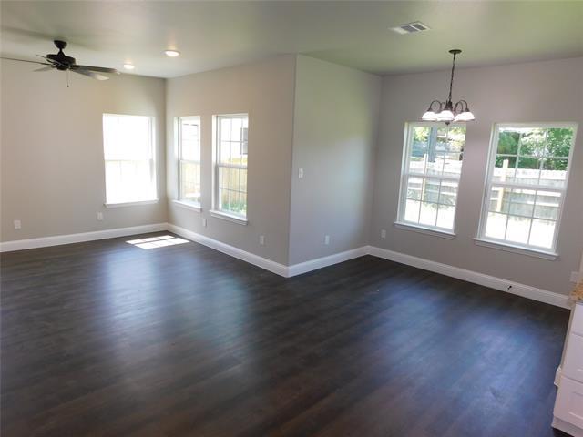 Foto del edificio - 704 E Jefferson St