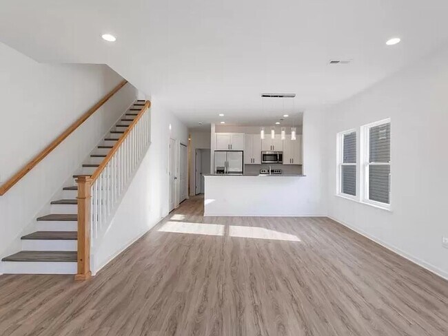 Photo - 35 Marble St Townhome