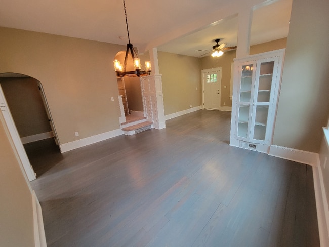 Foto del edificio - 1108 College Ave